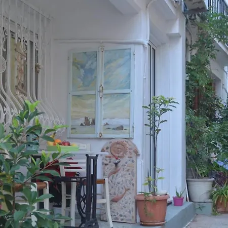 Marianna's House Of Art